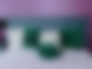 Live cam show with CarlaReys - Shaved Pussy on livesuperchat.net