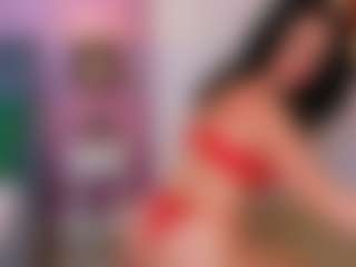 Live cam show with CarlaReys - Outside on Fapmatic.com