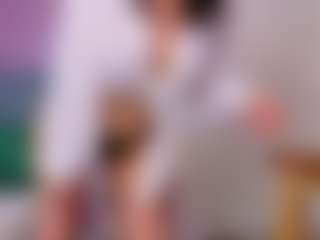 Live cam show with CarlaReys - Outside on Streamer API