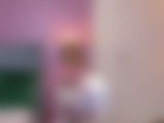 Live cam show with CarlaReys - Outside on Uber Horny