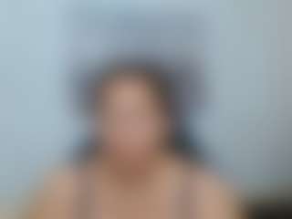 Live cam show with martina-miilf - Shower on crypto-cams