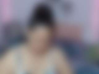 Live cam show with martina-miilf - Middle Aged on Adult Interactions