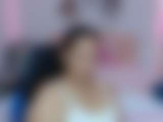 Live cam show with martina-miilf - Middle Aged on Milf Play