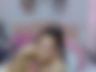 Live cam show with martina-miilf - Shower on TeamSkeetLive