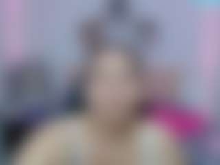 martina-miilf MILF webcam performer live streaming