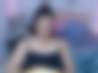 Live cam show with martina-miilf - Average on livesuperchat.net