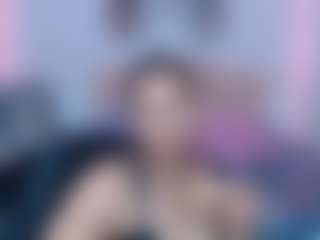 Live cam show with martina-miilf - Mature on Camming Site