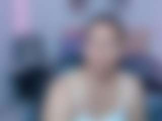 Live cam show with martina-miilf - Spy Mature on CamwithHer