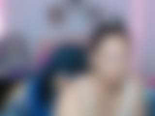 Live cam show with martina-miilf - Smoking on xheatlive.com