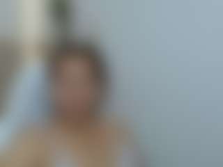 martina-miilf MILF webcam performer live streaming