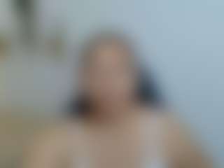 Live cam show with martina-miilf - Smoking on Camsoda