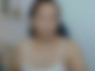 Live cam show with martina-miilf - Average on MyBangCams