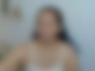 Live cam show with martina-miilf - Smoking on milfzrlive.com