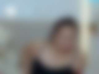Live cam show with martina-miilf - Middle Aged on dropp.cam