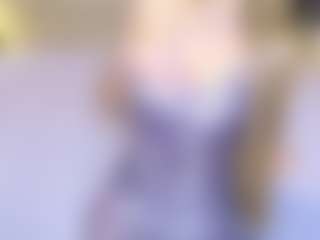 Live cam show with StacyYellig - Nipple Piercings on Hubzter Live