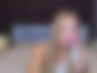 Live cam show with StacyYellig - Ass Clapping on StripNow