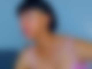 xhenisa's Live Sex Cam Show