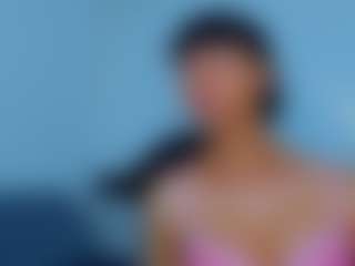 xhenisa's Live Sex Cam Show