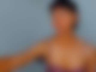 xhenisa's Live Sex Cam Show