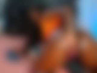 Live cam show with Xyomara Brown - Playdildo on luckytryst.com