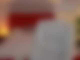 Live cam show with EmmyCharm - Green Eyes on xxxlivecams.org