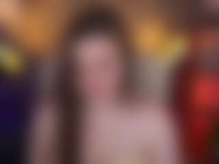 Live cam show with EmmyCharm - Normal on Dolls Live