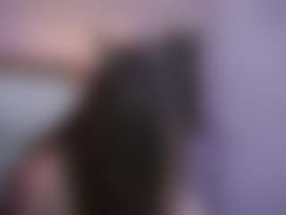 Live cam show with EmmyCharm - Facial Piercings on Fling VIP Chat