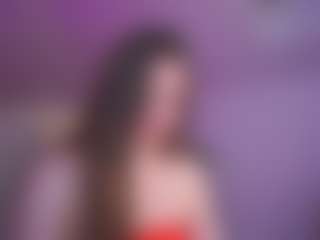 Live cam show with EmmyCharm - Petite on CamSodaAdn