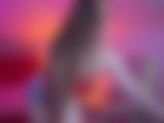 Live cam show with EmmyCharm - Amateur on Camming Site