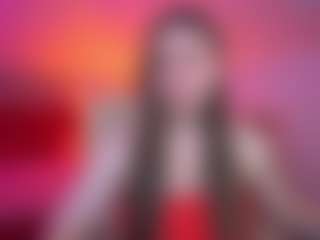 Live cam show with EmmyCharm - Handjob on CamwithHer