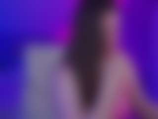 Live cam show with EmmyCharm - Normal on madthumbs