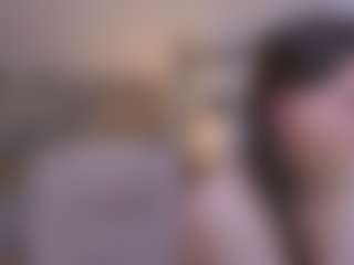EmmyCharm's Live Sex Cam Show
