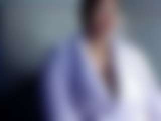 Live cam show with PlatnumBoobsxx - Spy Granny on studioflirtlive.com