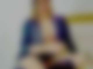 Live cam show with carolina-grey - Pov on hotwifechat.live