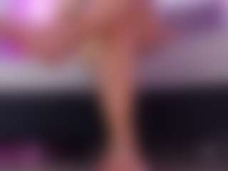Live cam show with Sally-Harper - Curvy on crypto-cams