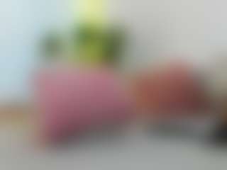 awesome-jolie's Live Sex Cam Show