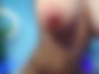 awesome-jolie's Live Sex Cam Show