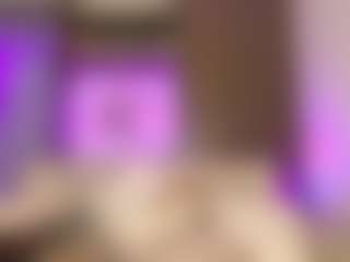 almacastillo's Live Sex Cam Show