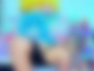 Live cam show with Fabiana- - Teen (18+) on Milfs Live