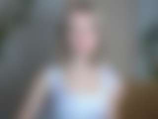 LuciaLittle's Live Sex Cam Show