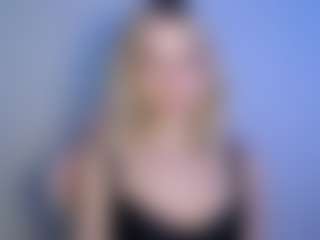 Live cam show with LuciaLittle - Big Tits on https://playwithruby.com