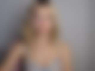 Live cam show with LuciaLittle - Blonde Hair on Sex Cam Show
