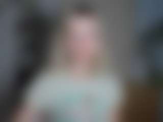 LuciaLittle's Live Sex Cam Show