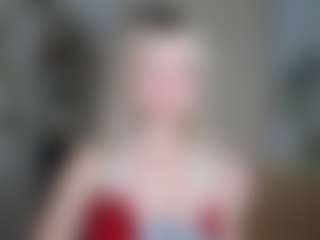 LuciaLittle's Live Sex Cam Show