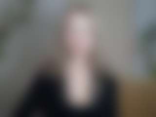 LuciaLittle's Live Sex Cam Show