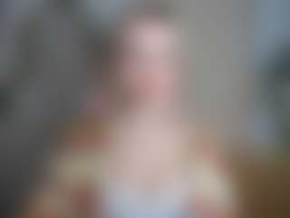 Live cam show with LuciaLittle - Cosplay Young Adult on justonemore.cc