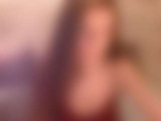 Live cam show with Sasha1shiney - Living Room on xxxlivecams.org