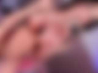 Vanessalombardy's Live Sex Cam Show