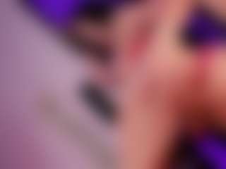 Vanessalombardy's Live Sex Cam Show