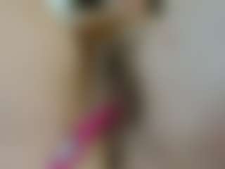 Lola4u's Live Sex Cam Show